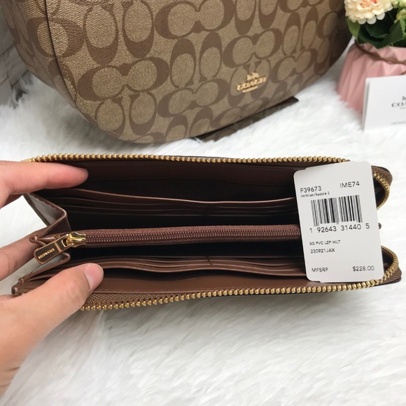 👜COACH SET🌺ELLE HOBO&L-ZIP WALLET - Picture 5 of 8